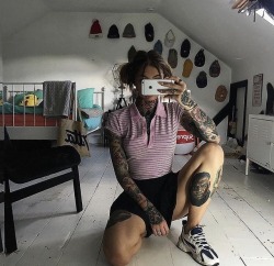 torileighhall:  Instagram: izzywhat
