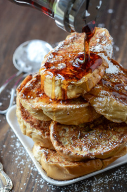 in-my-mouth:  Cuban Bread French Toast 