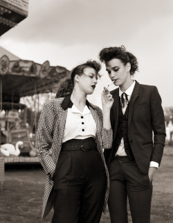 hedwigisalive:  greypoppies:  (Modern teddy girls in Next magazine,