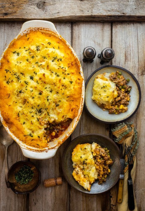 yummyinmytumbly:Cheese Curd Shepherd’s Pie