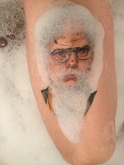 fuckyeahtattoos:  reasonable bathtub photo, portait by Jordan