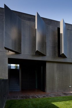 n-architektur:  L23 House  Pitagoras Arquitectos 