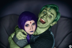 thepuddinscosplay:  Raven and Beast Boy cosplays from DC ComicsSupport