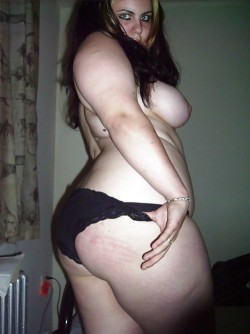 bbwswamp:  Thousands of horny BBWs are looking to hook up. Sign