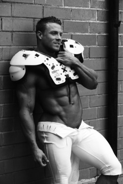 completelyfine:  Yes, please! http://completelyfine.tumblr.com