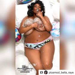 #Repost @plusmod_bella_raye ・・・ #modelMonday #messymonday