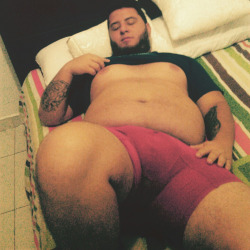 chubpornlover:  youngbears:  http://youngbears.tumblr.com  hola