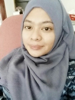 sukaawekjohor:  Wow… Darah hidung abang…