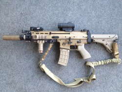 fmj556x45:  This SCAR looks really good the magpul UBR. much