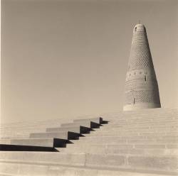 evocativesynthesis:  Lynn Davis | “Emin Minaret of Suleiman