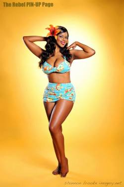 Bombshell LOLA POP by Shannon Brooke ImageryVintage Suits by