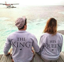 newmidiariodemoda:  The King / His Queen | Cute Couple Sweatshirts