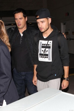 musiclover-1d:  Liam today
