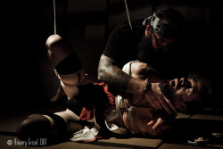 amaury-grisel-shibari:  @dirtyvonp tying Yho for an “école
