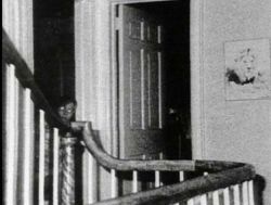 sixpenceee:Alleged investigation of the Amityville house. The