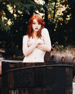 steph-the-redhead:  Reblog & Follow if you wanna get my Private
