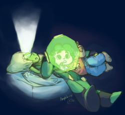 apple-cores:  peridot falls asleep with her screen on and steven