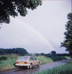 lostrosegarden:Chrysler Alpine under the rainbow. 1977