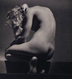 hauntedbystorytelling:  Roger Schall :: Assia Granatouroff, Nude,