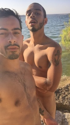 sandboytx:  So hot,   Brandon!! “cool for the summer lightskinnhead.”