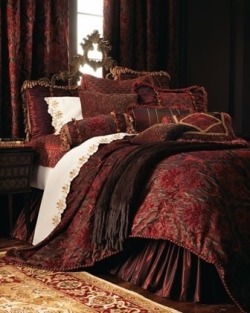 ethilee:  bedroom | via Tumblr on We Heart Ithttp://weheartit.com/entry/112103463/via/love_beauty4ever