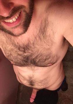 alanh-me:  bent4hairychests:  Bent4hairychests!  79k+ follow