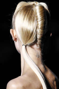 turnyourfacetothesun:  Haider Ackermann - Spring 2014. 