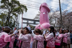 huffingtonpost:  Japan’s annual Kanamara Matsuri festival,