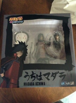 darkfire75:  ASFJDGKFH LOOK WHO FINALLY CAME IN THE MAIL TODAY 