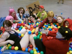 theanti90smovement:  4steelcity:  Ball pit!!!  these are honestly