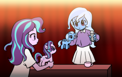 texasuberalles: playing with ponys by quizia Full size animated