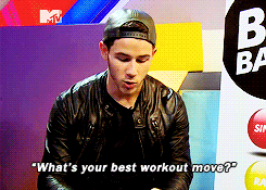 skynet50:  zacefronsbf: how to ride a dick by nick jonas   such