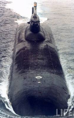 31262:  Typhoon-class Russian nuclear submarine
