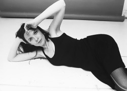 dianekeatonfan:   Diane Keaton, at 29, on the studio floor, Los