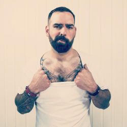 beardburnme:  “[ YES I FROWN ] 😏 #instabeard #beard #instabeard