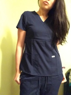 sexonshift: #sexynurse #scrubs #onoff  Lovely