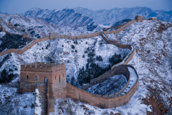 unrar:  Ramparts of brick and stone on China’s Great Wall,