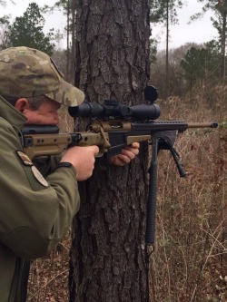 tr0bb:  Using an RMJ Shrike as a Field Expedient Rifle Rest.