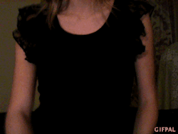 sexysexnsuch:  An old gif of Evelyn, butttt a really awesome