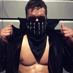unstablexbalor:  wwenxt: The #WWENXT Champion gets ready to bring