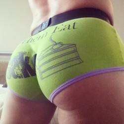 yocisco:  #humpday Who was it that said “Let them eat cake?”