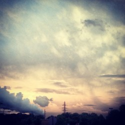 A little Sunday night #skyporn. Peep the #limericktowers. #cloudporn