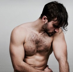 ladnkilt:  THE MALE THORAX SETTY (Male Chest Hair)…  THE MASCULINE