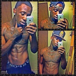 badbadbadbadboys:Tatted dude I always see at the gym. Pretty