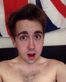 geeitsjoe: I woke up like this…and the fell back asleep 