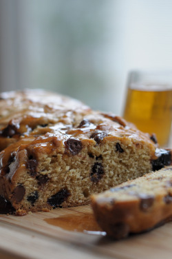 foodffs:  Whiskey-Soaked Cherry Chocolate BreadReally nice recipes.