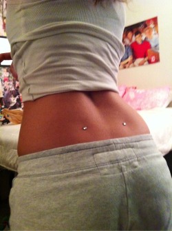 ddebbiepmm:  Dimple Lower Back  Dermal Piercing