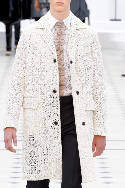 monsieurcouture:  Burberry Prorsum S/S 2016 Menswear London Fashion