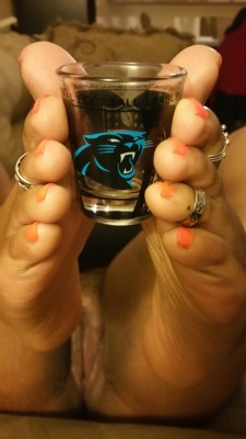 uniquefeet23:  Go Panthers!!! Home Team