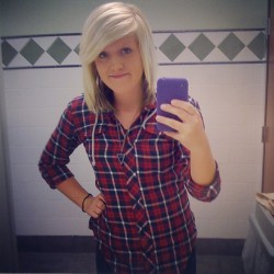 #throwback junior year i believe. super tan and bleach blonde